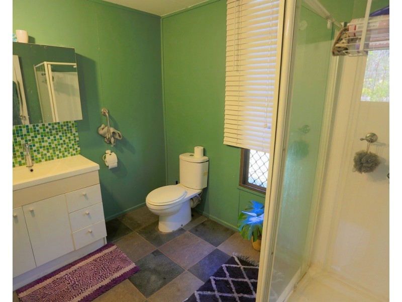 837 Coowonga Road, Keppel Sands QLD 4702