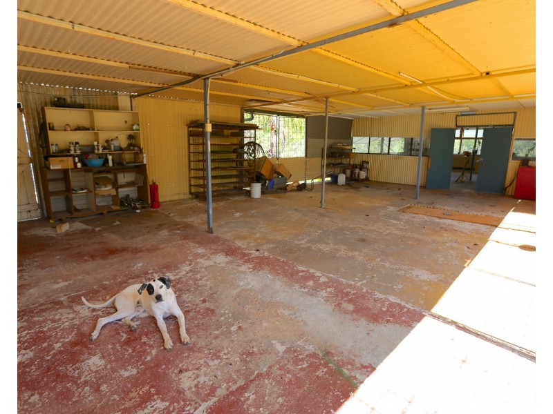 837 Coowonga Road, Keppel Sands QLD 4702