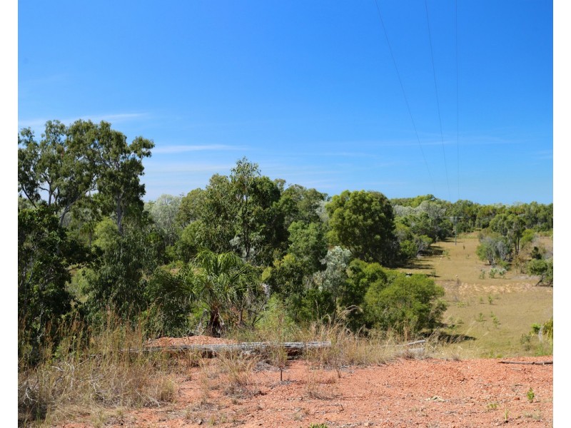 837 Coowonga Road, Keppel Sands QLD 4702