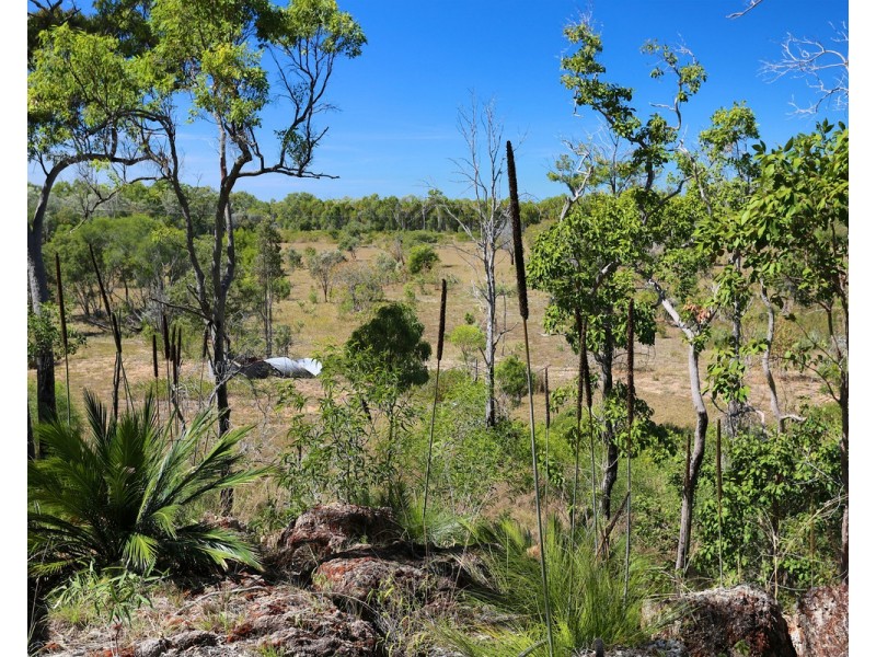 837 Coowonga Road, Keppel Sands QLD 4702