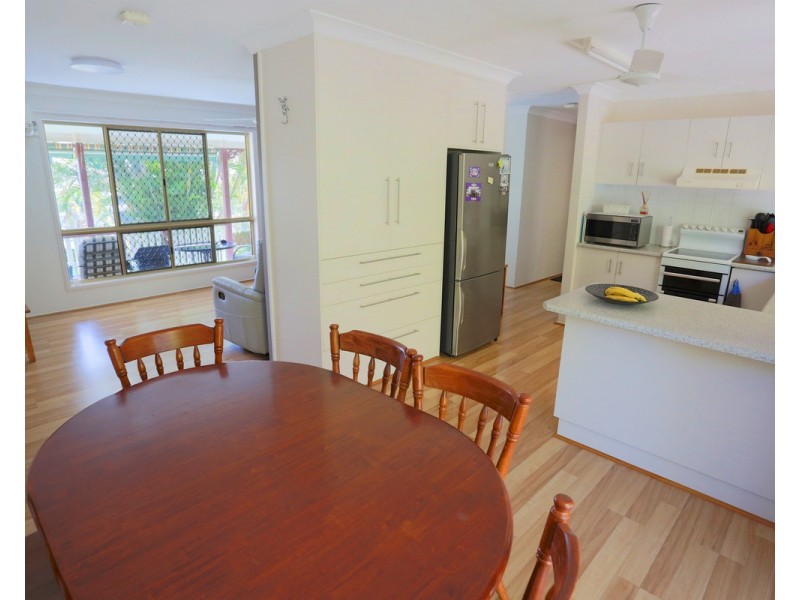 23 Thomas Street, Emu Park QLD 4710