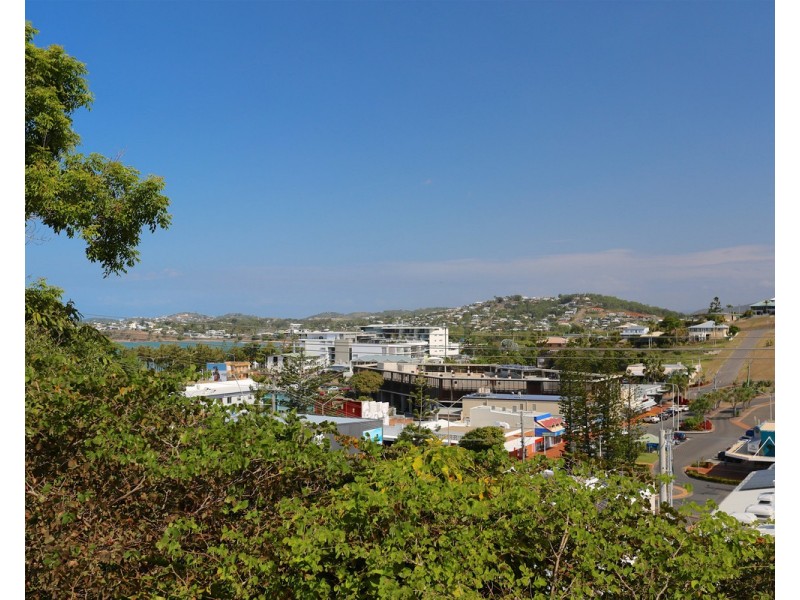 11 Raymond Terrace, Yeppoon QLD 4703