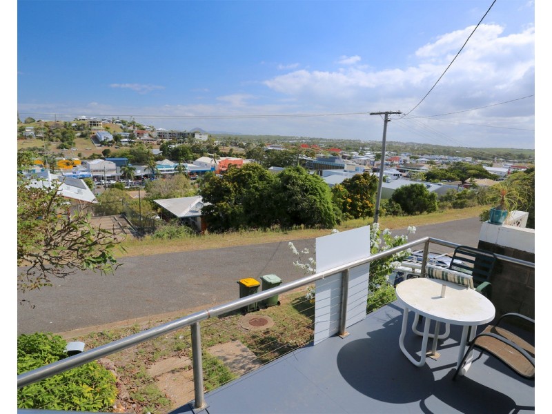 11 Raymond Terrace, Yeppoon QLD 4703