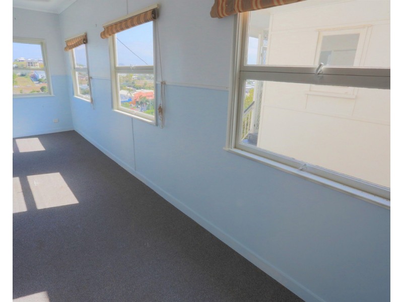 11 Raymond Terrace, Yeppoon QLD 4703