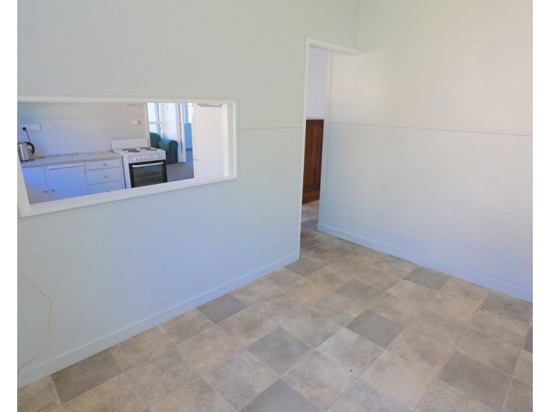 11 Raymond Terrace, Yeppoon QLD 4703