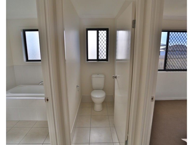 9 Eagle Heights, Zilzie QLD 4710