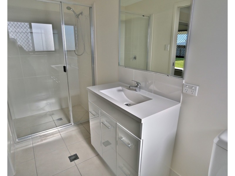 9 Eagle Heights, Zilzie QLD 4710