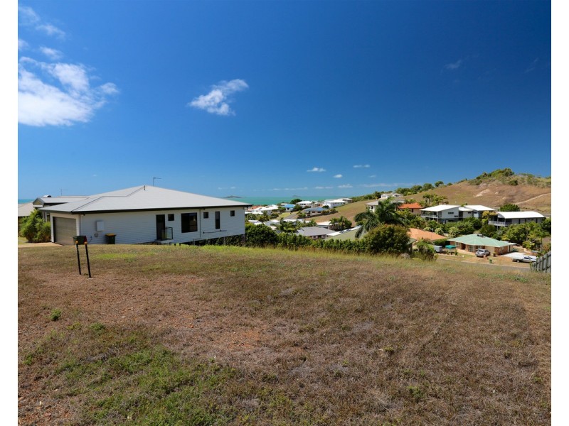 18 Livstonia Crescent, Emu Park QLD 4710