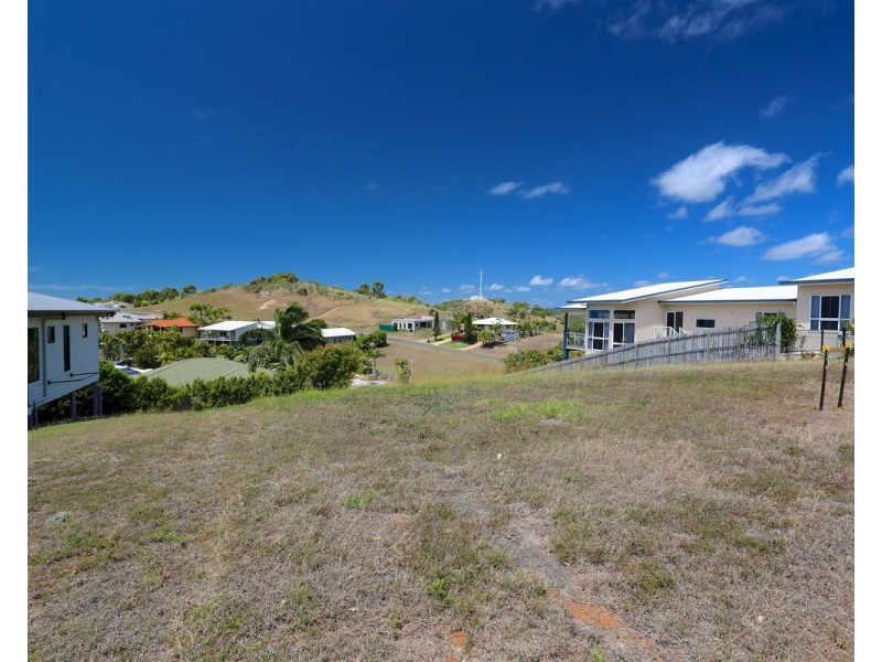 18 Livstonia Crescent, Emu Park QLD 4710