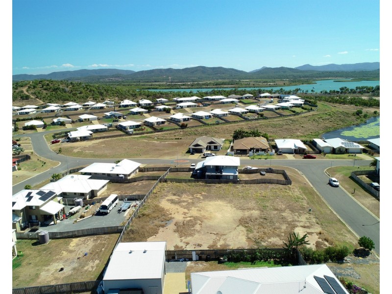 7 The Link, Zilzie QLD 4710