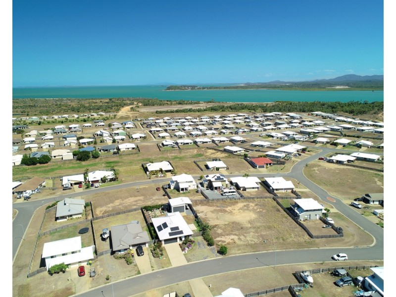 7 The Link, Zilzie QLD 4710