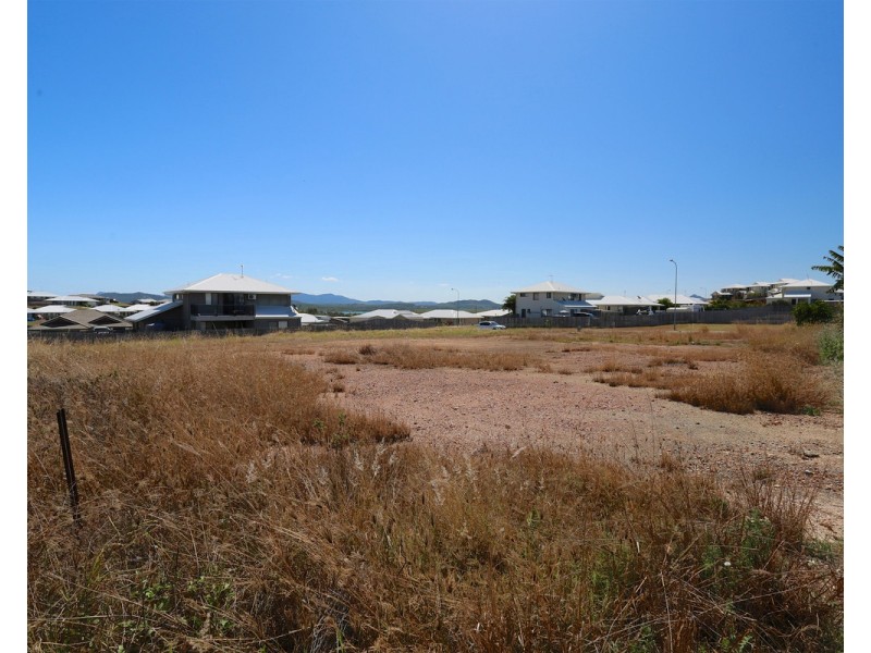 7 The Link, Zilzie QLD 4710
