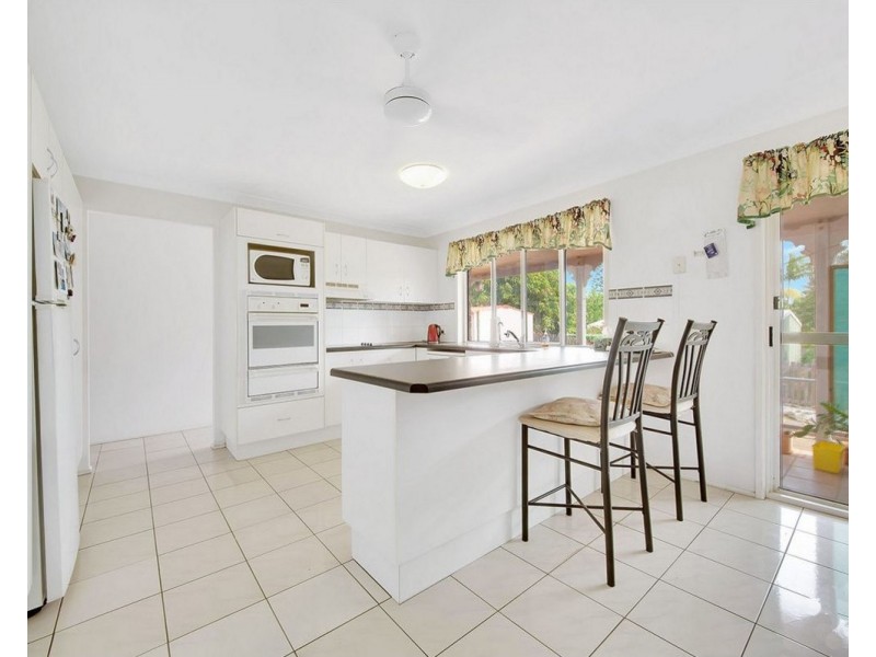 4 Karen Court, Zilzie QLD 4710