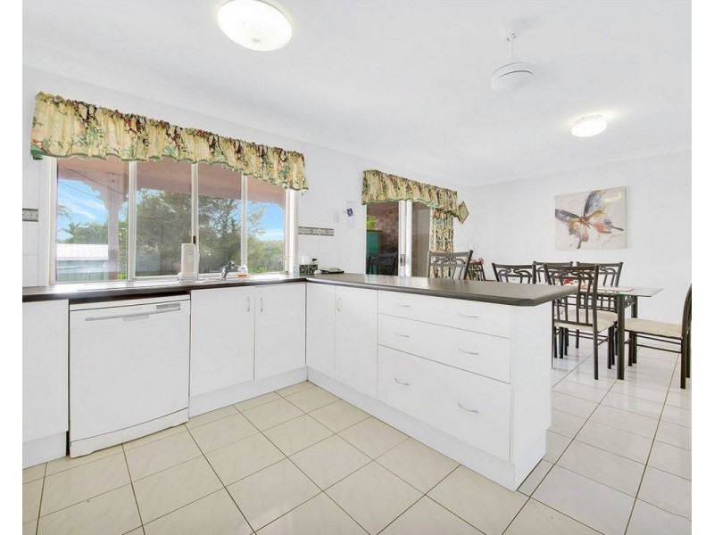 4 Karen Court, Zilzie QLD 4710