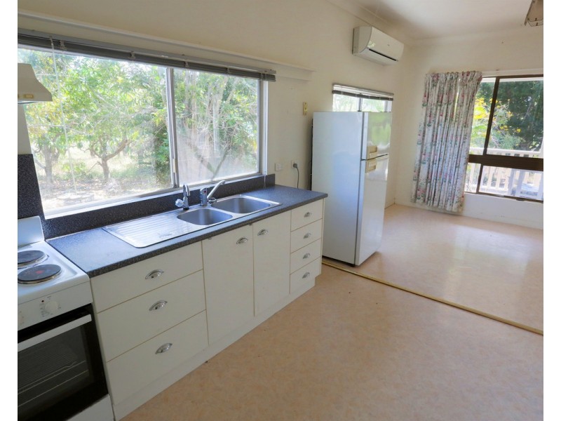 1755 Emu Park Road, Tungamull QLD 4702