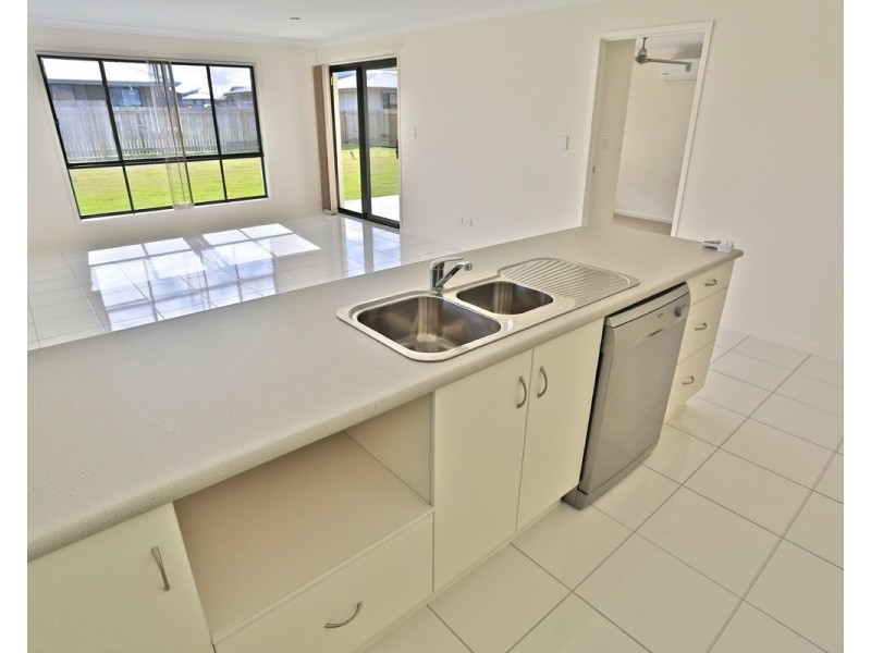 34 Timbers Beach Road, Zilzie QLD 4710