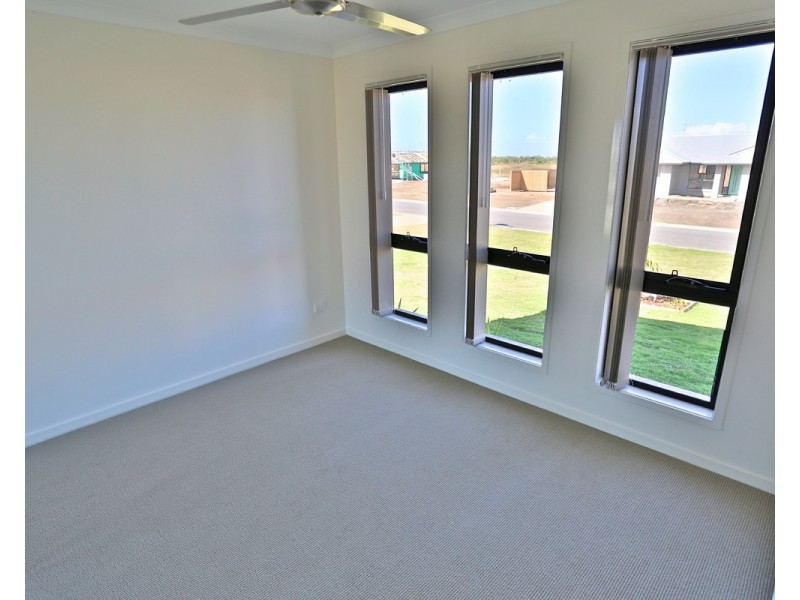 34 Timbers Beach Road, Zilzie QLD 4710