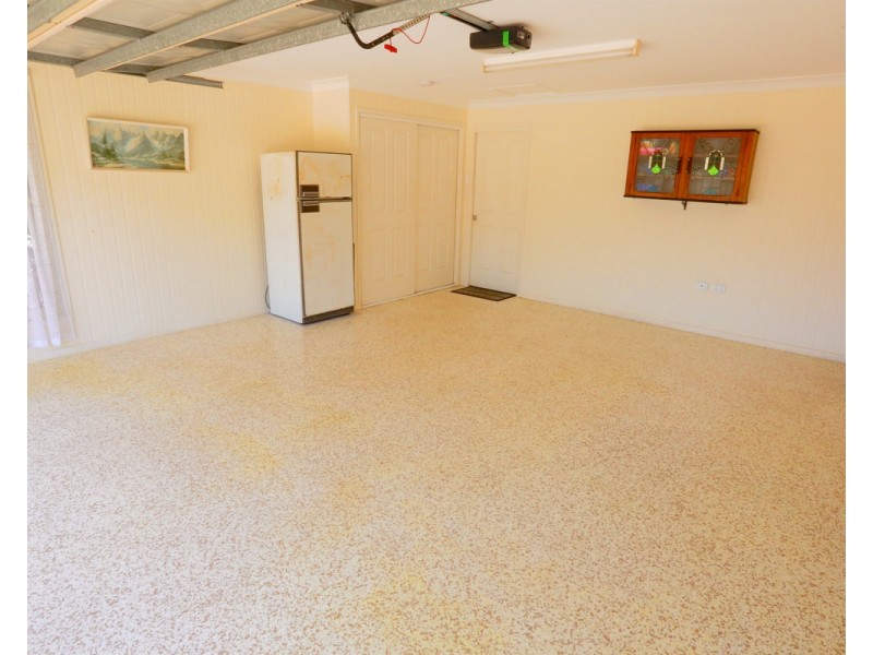 12 Haven Road, Emu Park QLD 4710