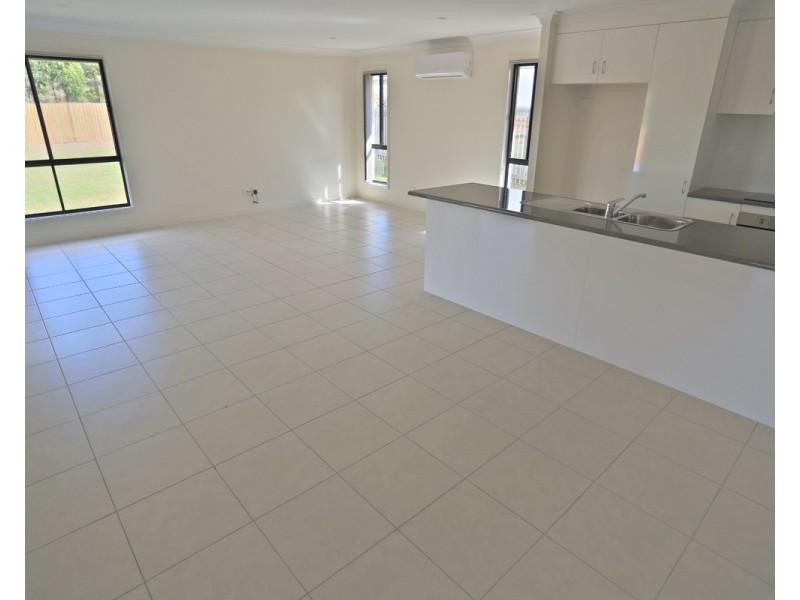 52 Eagle Heights, Zilzie QLD 4710