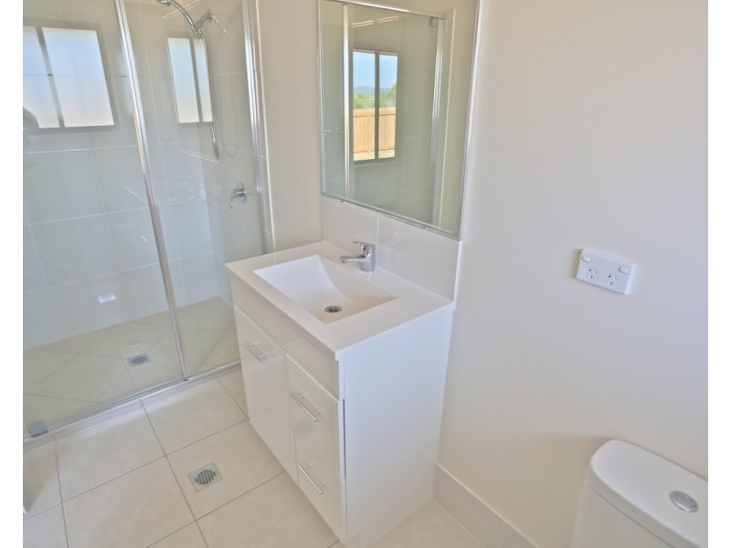 52 Eagle Heights, Zilzie QLD 4710