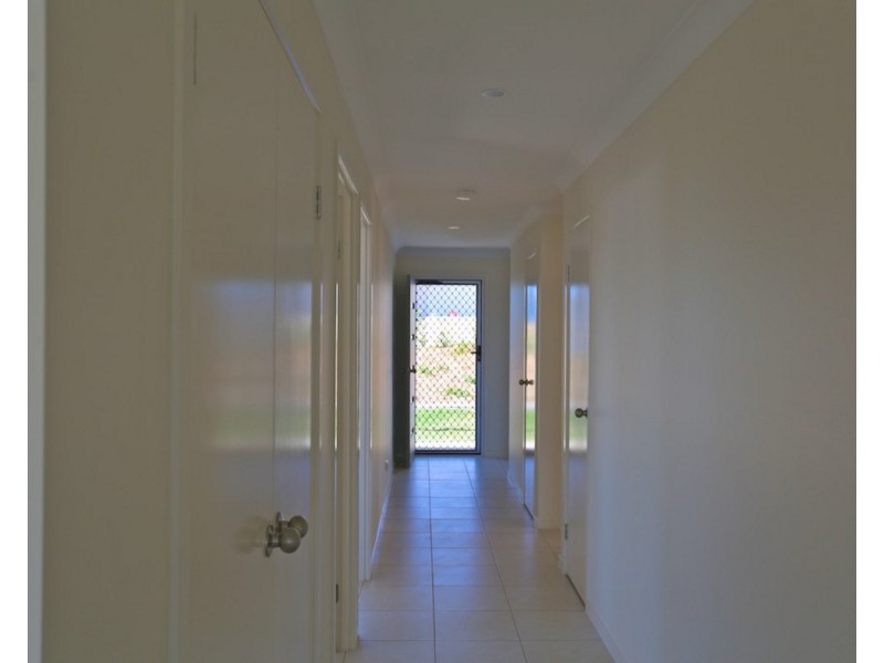 6 Barclay Avenue, Zilzie QLD 4710