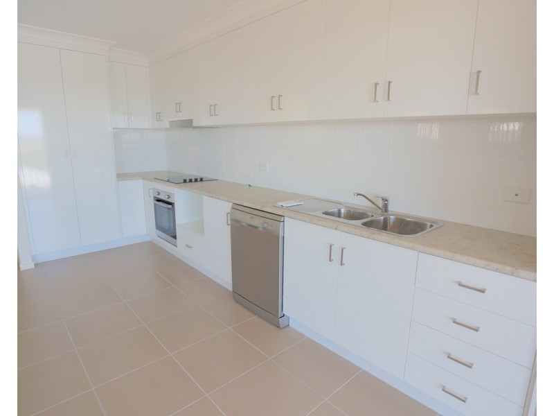 2 Ocean View Drive, Zilzie QLD 4710