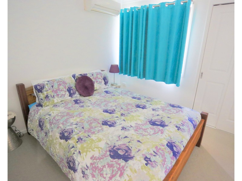 37 Tasman Crescent, Yeppoon QLD 4703