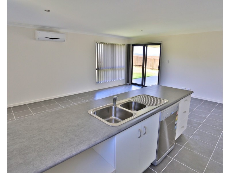 50 Eagle Heights, Zilzie QLD 4710