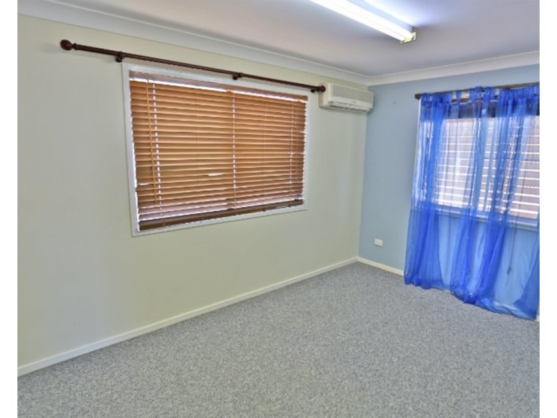 4 Keppel Street, Emu Park QLD 4710