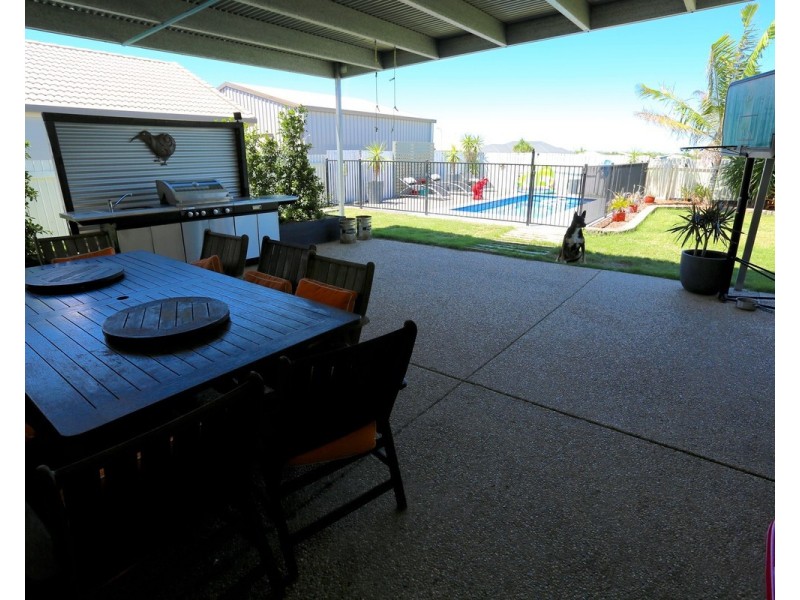 7 New Forest Road, Zilzie QLD 4710