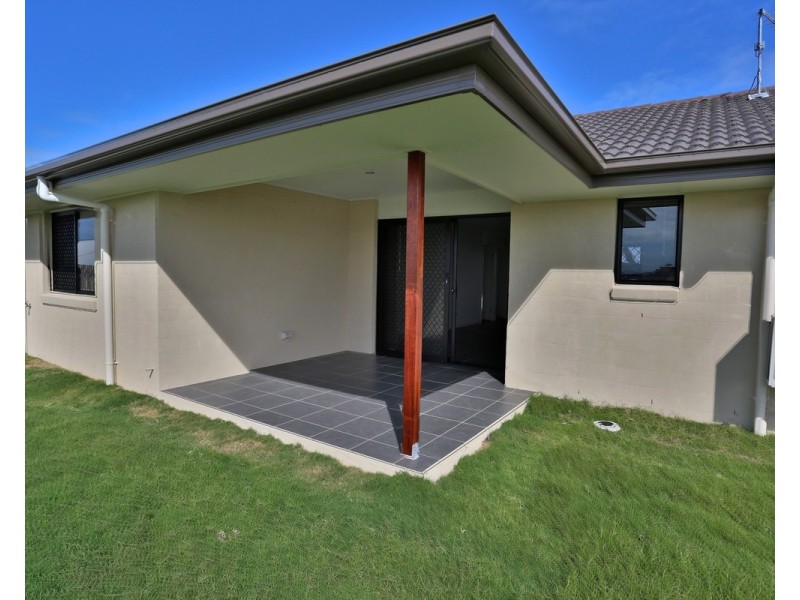23 Falcon Crest, Zilzie QLD 4710