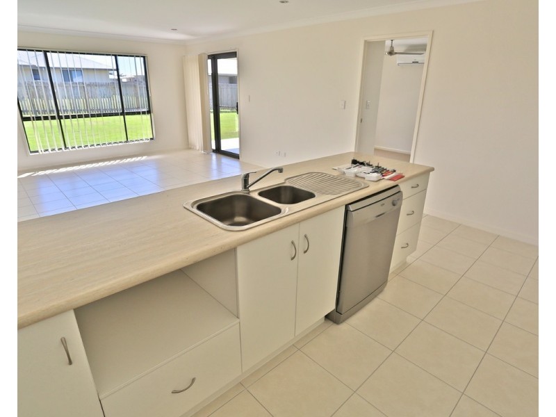 30 Timbers Beach Road, Zilzie QLD 4710