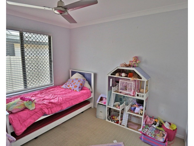 1 Timbers Beach Road, Zilzie QLD 4710