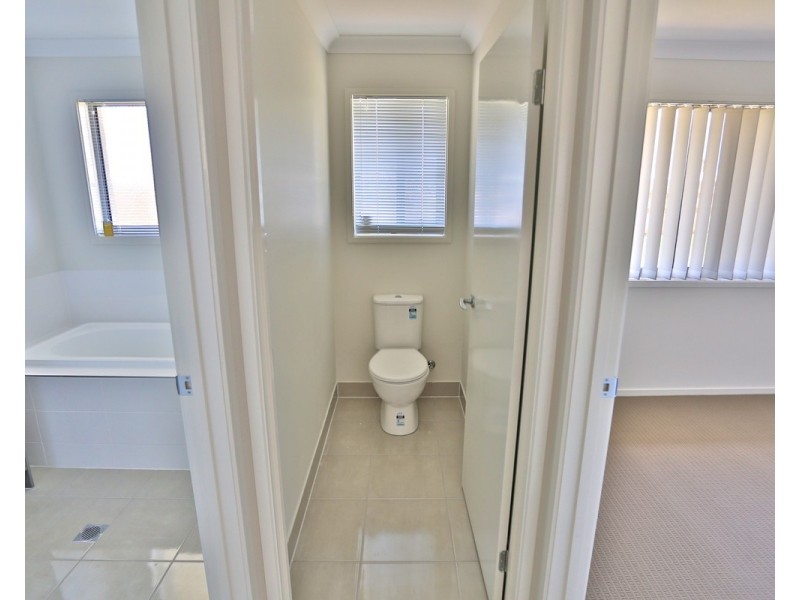 2 Barramundi Street, Mulambin QLD 4703