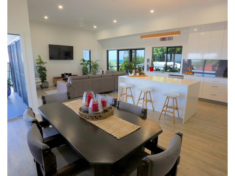 38 Paradise Way, Emu Park QLD 4710