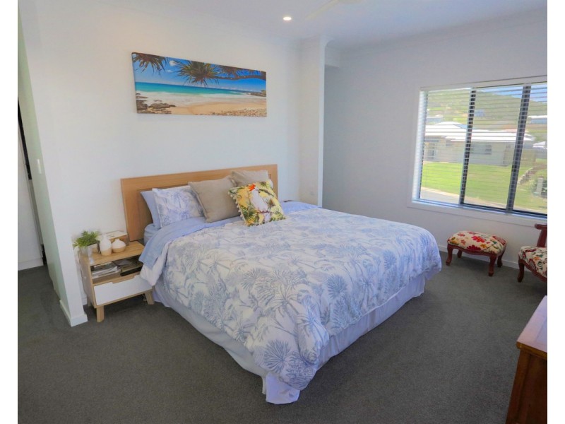 38 Paradise Way, Emu Park QLD 4710