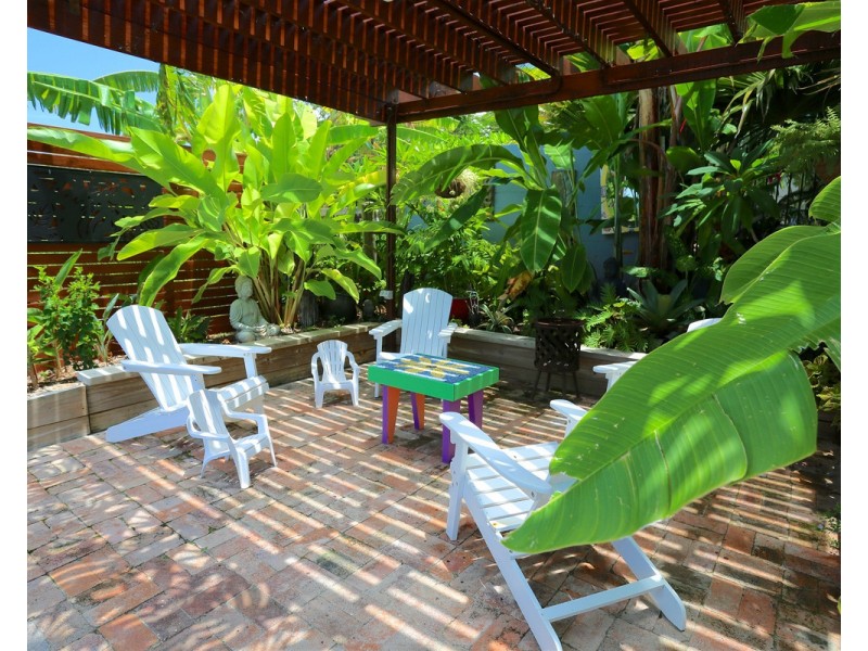 38 Paradise Way, Emu Park QLD 4710