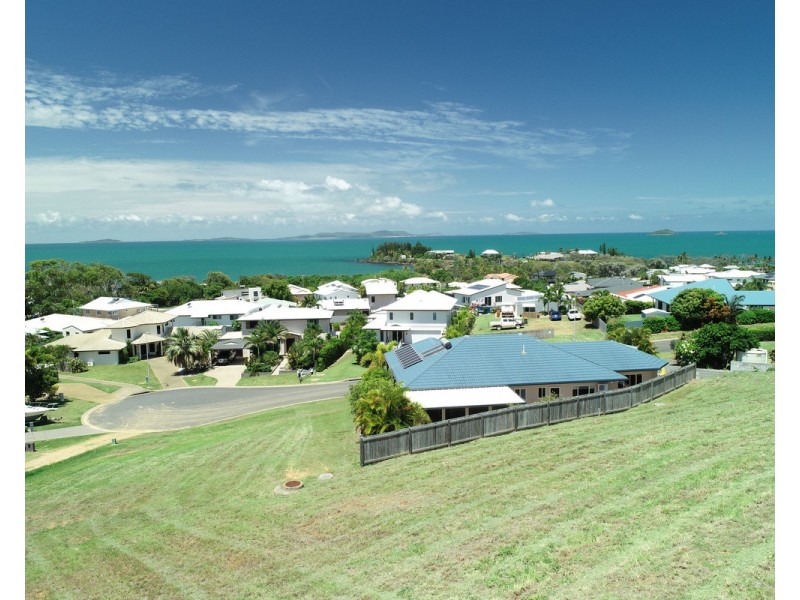 13 Paradise Way, Emu Park QLD 4710