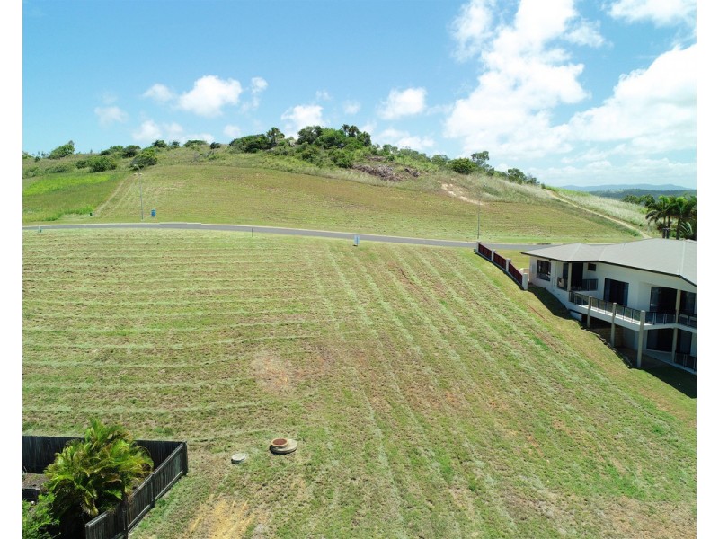 13 Paradise Way, Emu Park QLD 4710