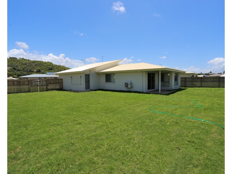 5 Barramundi Street, Mulambin QLD 4703