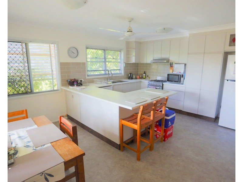 53 Hartley Street, Emu Park QLD 4710