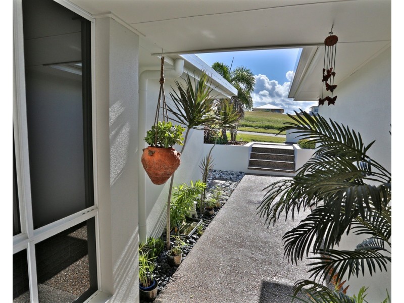 53 Valley Park Road, Zilzie QLD 4710