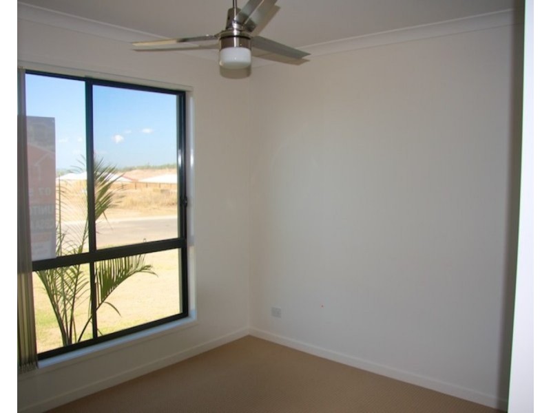 4 The Link, Zilzie QLD 4710