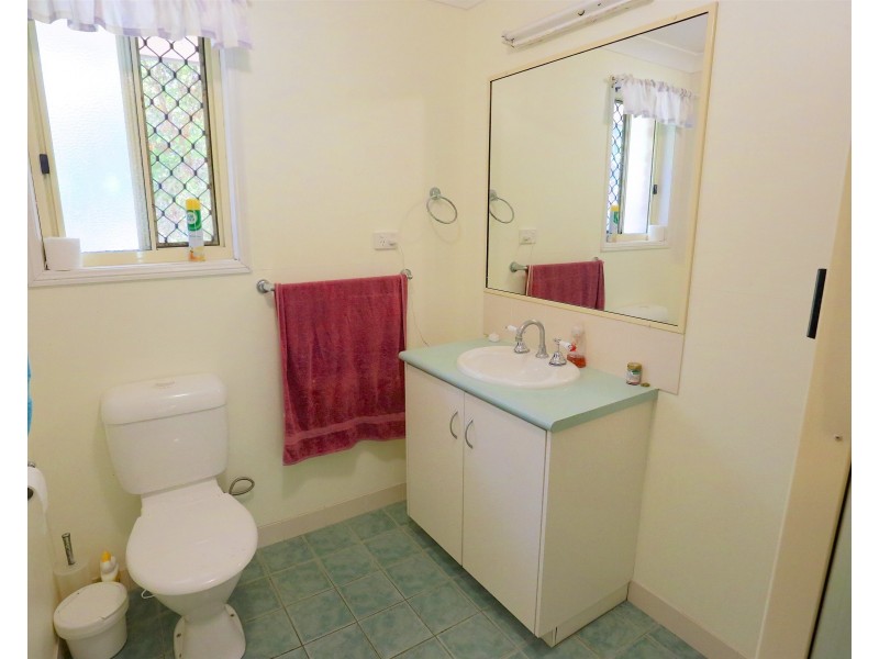 24 Nelson Street, Emu Park QLD 4710