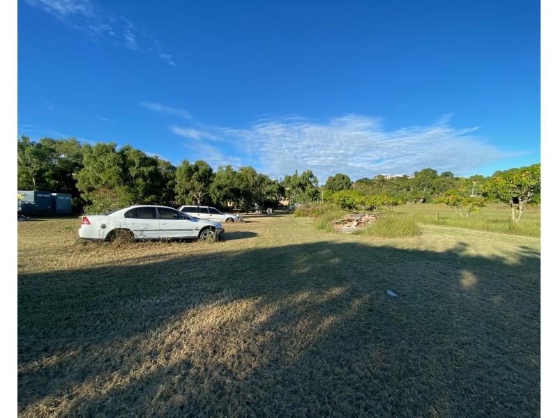 24 Nelson Street, Emu Park QLD 4710