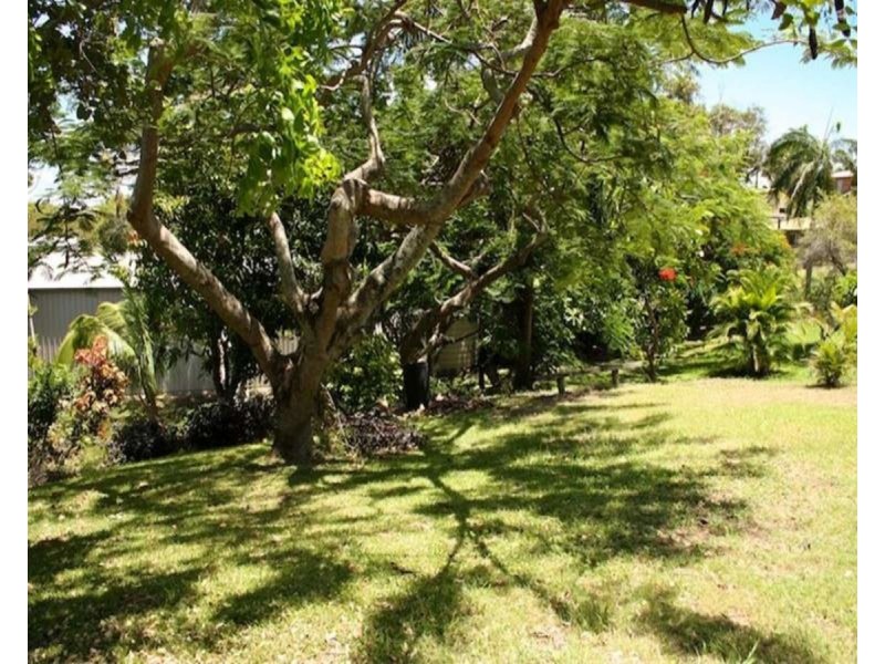 10 Arthur Street, Zilzie QLD 4710