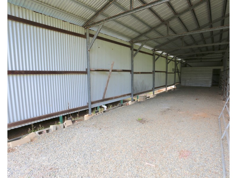 2400 Emu Park Road, Coowonga QLD 4702