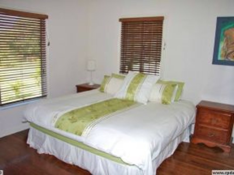 32 George Street, Emu Park QLD 4710