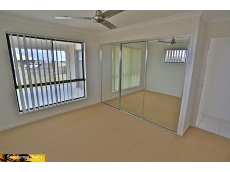 10 Falcon Crest, Zilzie QLD 4710