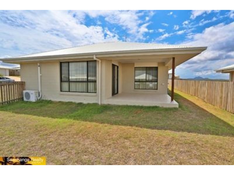 10 Falcon Crest, Zilzie QLD 4710